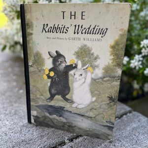 VINTAGE Original The Rabbits' Wedding Book
